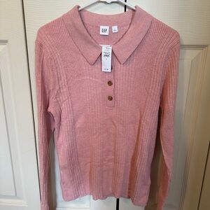 GAP Long-Sleeve Ribbed Polo in Dusty Pink